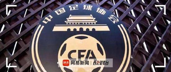 女大学生的精油按摩