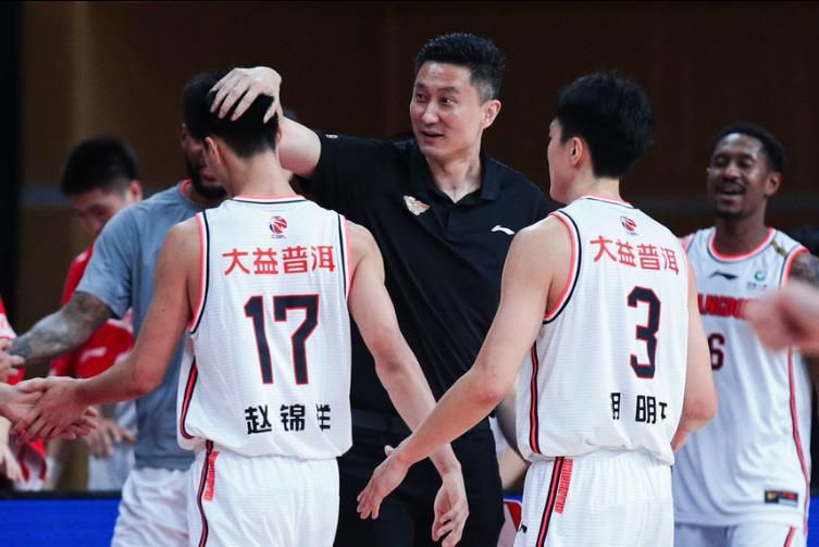 亚洲伊人色